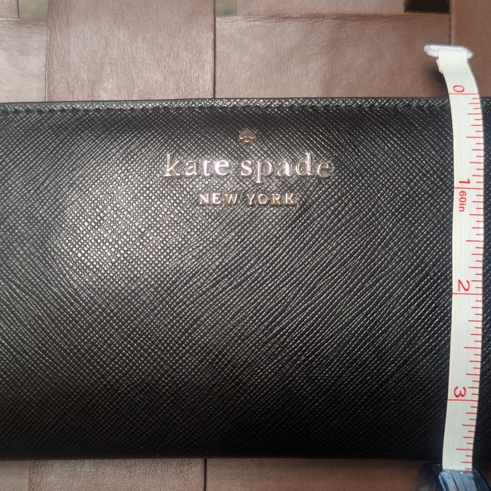 LIKE NEW! Kate Spade Large Staci Saffiano Leather Wallet - Picture 10 of 10